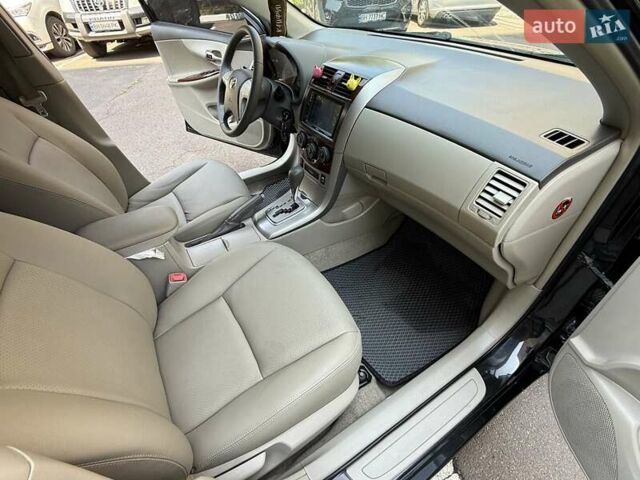 Черный Тойота Королла, объемом двигателя 1.8 л и пробегом 289 тыс. км за 7599 $, фото 5 на Automoto.ua