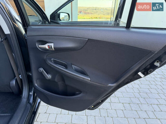 Черный Тойота Королла, объемом двигателя 1.6 л и пробегом 147 тыс. км за 6999 $, фото 47 на Automoto.ua
