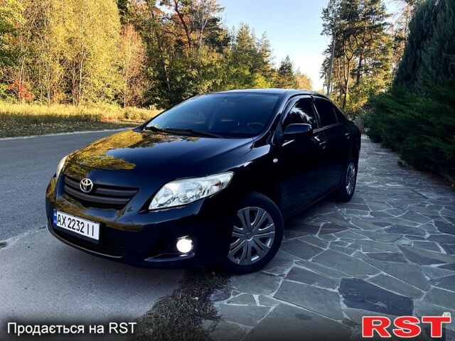 Черный Тойота Королла, объемом двигателя 1.6 л и пробегом 182 тыс. км за 7990 $, фото 4 на Automoto.ua