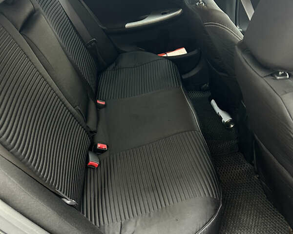 Черный Тойота Королла, объемом двигателя 1.6 л и пробегом 220 тыс. км за 6500 $, фото 16 на Automoto.ua