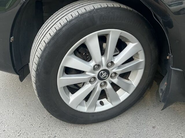 Черный Тойота Королла, объемом двигателя 1.6 л и пробегом 300 тыс. км за 6500 $, фото 5 на Automoto.ua