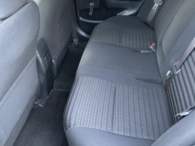 Черный Тойота Королла, объемом двигателя 1.6 л и пробегом 160 тыс. км за 7850 $, фото 9 на Automoto.ua