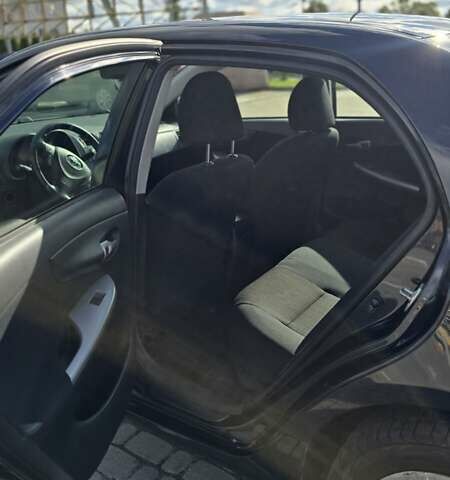 Черный Тойота Королла, объемом двигателя 1.6 л и пробегом 244 тыс. км за 6950 $, фото 11 на Automoto.ua