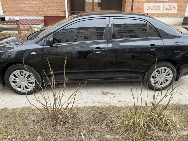 Черный Тойота Королла, объемом двигателя 1.6 л и пробегом 180 тыс. км за 8550 $, фото 2 на Automoto.ua