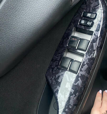 Черный Тойота Королла, объемом двигателя 1.6 л и пробегом 283 тыс. км за 7000 $, фото 5 на Automoto.ua