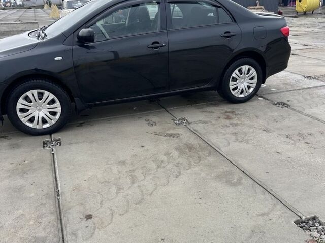 Черный Тойота Королла, объемом двигателя 1.6 л и пробегом 100 тыс. км за 8500 $, фото 2 на Automoto.ua