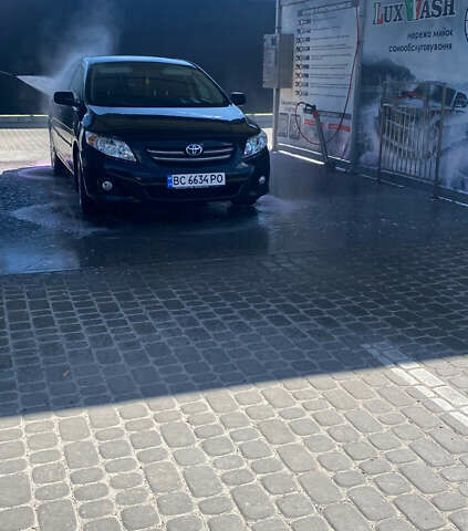 Черный Тойота Королла, объемом двигателя 1.6 л и пробегом 283 тыс. км за 7000 $, фото 9 на Automoto.ua