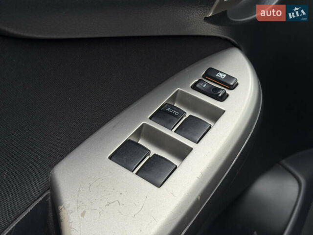 Чорний Тойота Королла, об'ємом двигуна 1.6 л та пробігом 207 тис. км за 6300 $, фото 19 на Automoto.ua