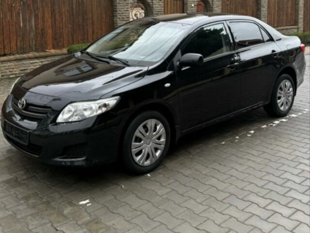 Черный Тойота Королла, объемом двигателя 0 л и пробегом 149 тыс. км за 7599 $, фото 1 на Automoto.ua