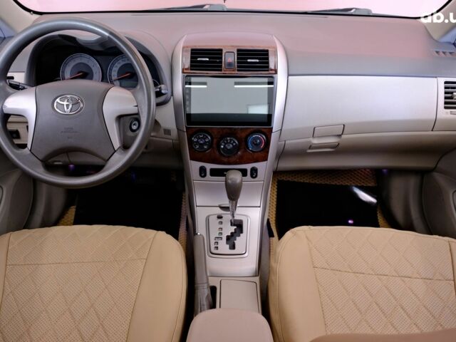 Черный Тойота Королла, объемом двигателя 1.6 л и пробегом 154 тыс. км за 9400 $, фото 6 на Automoto.ua