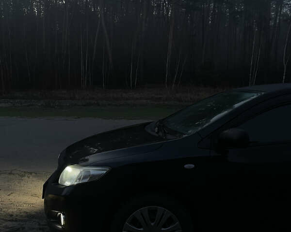 Черный Тойота Королла, объемом двигателя 1.6 л и пробегом 182 тыс. км за 8700 $, фото 1 на Automoto.ua