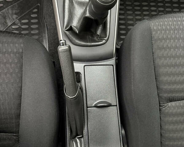 Тойота Королла 2008 в Виннице на Automoto.ua Черный Тойота Королла, объемом двигателя 1.6 л и пробегом 89 тыс. км за 8800 $, фото 16 на Automoto.ua