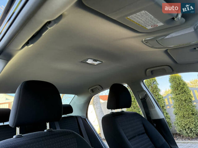 Черный Тойота Королла, объемом двигателя 1.6 л и пробегом 147 тыс. км за 6999 $, фото 75 на Automoto.ua