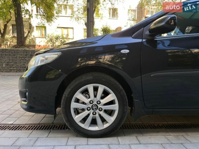 Черный Тойота Королла, объемом двигателя 1.6 л и пробегом 318 тыс. км за 6500 $, фото 9 на Automoto.ua