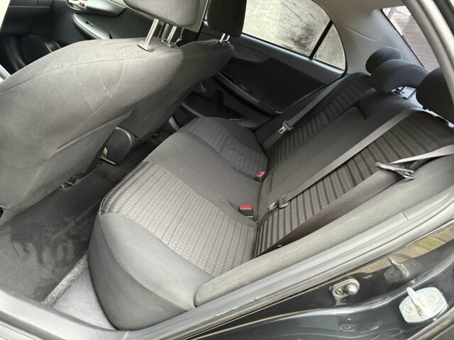 Черный Тойота Королла, объемом двигателя 1.6 л и пробегом 149 тыс. км за 6100 $, фото 16 на Automoto.ua