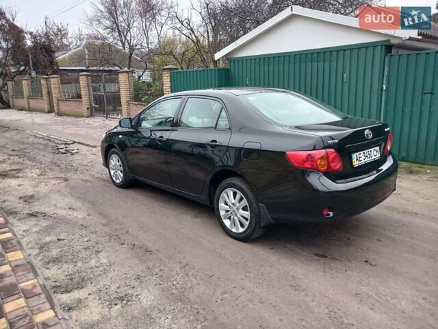 Чорний Тойота Королла, об'ємом двигуна 1.6 л та пробігом 132 тис. км за 7985 $, фото 7 на Automoto.ua