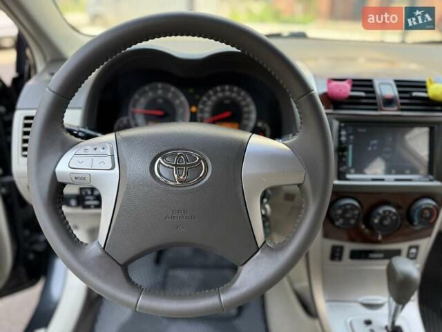 Черный Тойота Королла, объемом двигателя 1.8 л и пробегом 289 тыс. км за 7599 $, фото 14 на Automoto.ua