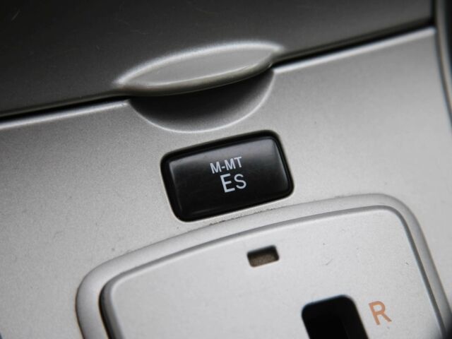 Чорний Тойота Королла, об'ємом двигуна 1.6 л та пробігом 272 тис. км за 6200 $, фото 23 на Automoto.ua