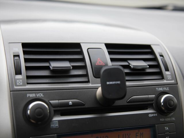 Чорний Тойота Королла, об'ємом двигуна 1.6 л та пробігом 272 тис. км за 6200 $, фото 15 на Automoto.ua