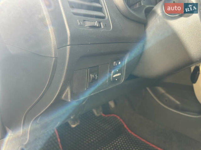 Черный Тойота Королла, объемом двигателя 1.3 л и пробегом 236 тыс. км за 4999 $, фото 19 на Automoto.ua