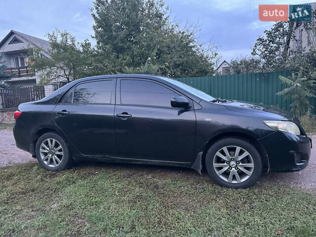 Черный Тойота Королла, объемом двигателя 1.6 л и пробегом 220 тыс. км за 5900 $, фото 6 на Automoto.ua