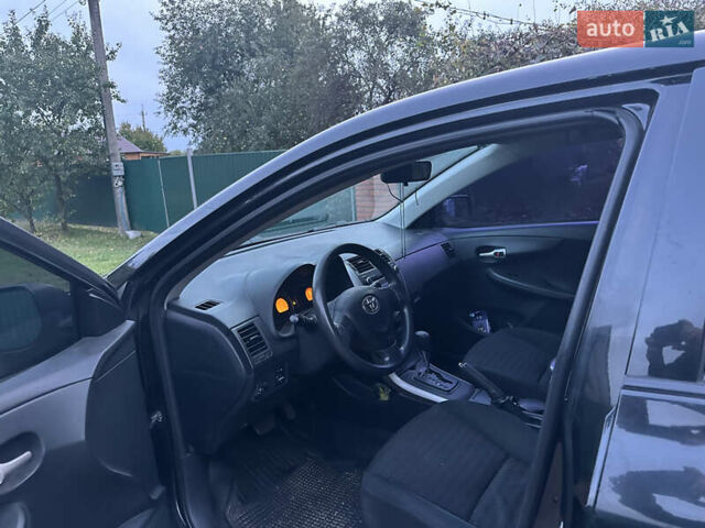 Черный Тойота Королла, объемом двигателя 1.6 л и пробегом 220 тыс. км за 5900 $, фото 17 на Automoto.ua