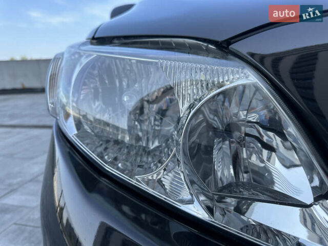 Черный Тойота Королла, объемом двигателя 1.6 л и пробегом 130 тыс. км за 9850 $, фото 10 на Automoto.ua