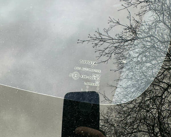 Черный Тойота Королла, объемом двигателя 1.33 л и пробегом 251 тыс. км за 5500 $, фото 8 на Automoto.ua