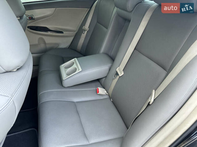 Черный Тойота Королла, объемом двигателя 1.6 л и пробегом 130 тыс. км за 9850 $, фото 23 на Automoto.ua