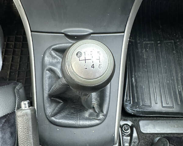 Черный Тойота Королла, объемом двигателя 1.33 л и пробегом 251 тыс. км за 5500 $, фото 17 на Automoto.ua