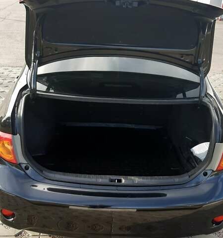 Черный Тойота Королла, объемом двигателя 1.6 л и пробегом 240 тыс. км за 8000 $, фото 4 на Automoto.ua