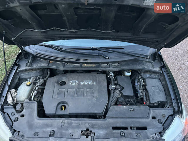Черный Тойота Королла, объемом двигателя 1.6 л и пробегом 220 тыс. км за 5900 $, фото 21 на Automoto.ua
