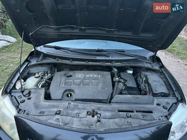 Черный Тойота Королла, объемом двигателя 1.6 л и пробегом 220 тыс. км за 5900 $, фото 20 на Automoto.ua