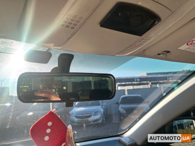 Черный Тойота Королла, объемом двигателя 1.4 л и пробегом 169 тыс. км за 8000 $, фото 18 на Automoto.ua