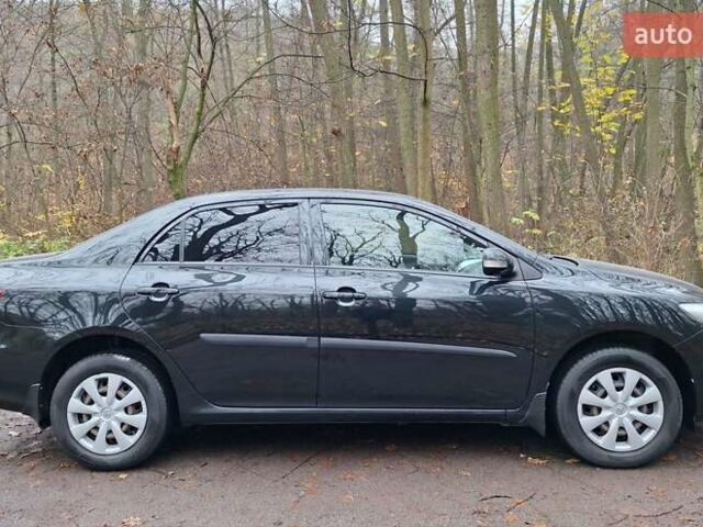 Черный Тойота Королла, объемом двигателя 1.33 л и пробегом 119 тыс. км за 8000 $, фото 6 на Automoto.ua