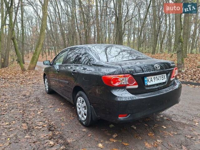 Черный Тойота Королла, объемом двигателя 1.33 л и пробегом 119 тыс. км за 8000 $, фото 3 на Automoto.ua