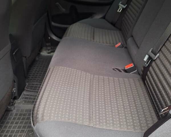 Черный Тойота Королла, объемом двигателя 1.33 л и пробегом 119 тыс. км за 8000 $, фото 14 на Automoto.ua