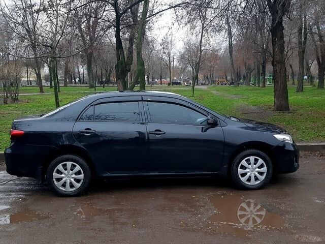 Черный Тойота Королла, объемом двигателя 1.3 л и пробегом 98 тыс. км за 8700 $, фото 3 на Automoto.ua