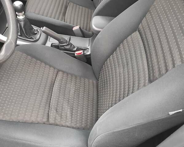 Черный Тойота Королла, объемом двигателя 1.33 л и пробегом 151 тыс. км за 7000 $, фото 8 на Automoto.ua