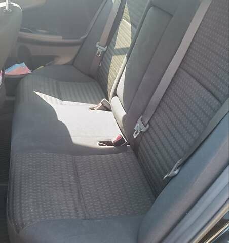Черный Тойота Королла, объемом двигателя 1.33 л и пробегом 72 тыс. км за 8700 $, фото 10 на Automoto.ua