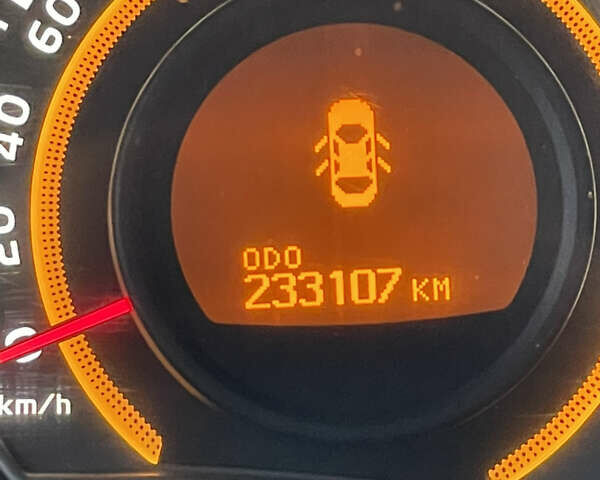 Чорний Тойота Королла, об'ємом двигуна 1.6 л та пробігом 250 тис. км за 8500 $, фото 11 на Automoto.ua