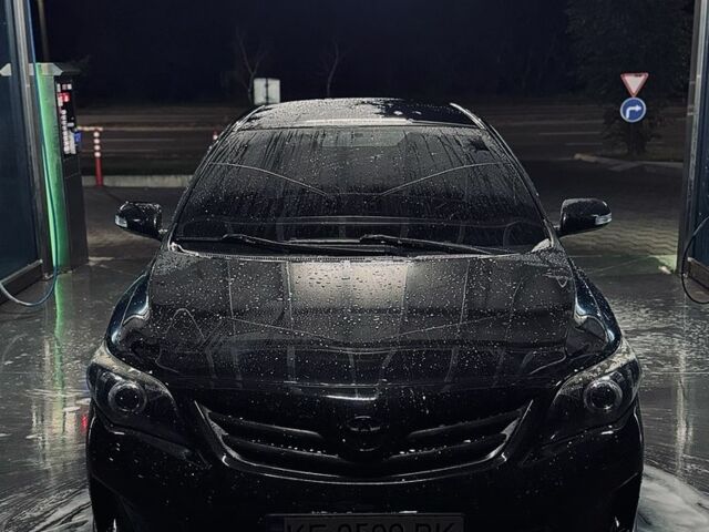 Черный Тойота Королла, объемом двигателя 1.3 л и пробегом 228 тыс. км за 7200 $, фото 6 на Automoto.ua