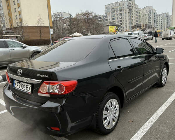 Черный Тойота Королла, объемом двигателя 1.6 л и пробегом 245 тыс. км за 8200 $, фото 6 на Automoto.ua