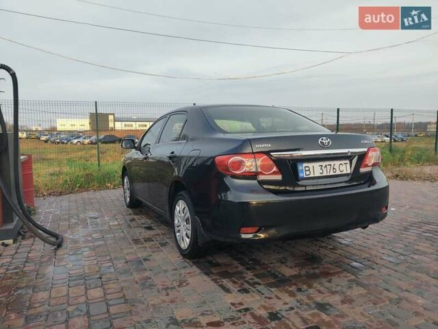 Черный Тойота Королла, объемом двигателя 1.6 л и пробегом 244 тыс. км за 8400 $, фото 11 на Automoto.ua