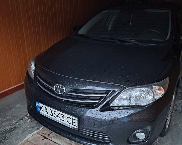 Черный Тойота Королла, объемом двигателя 1.6 л и пробегом 111 тыс. км за 8000 $, фото 4 на Automoto.ua