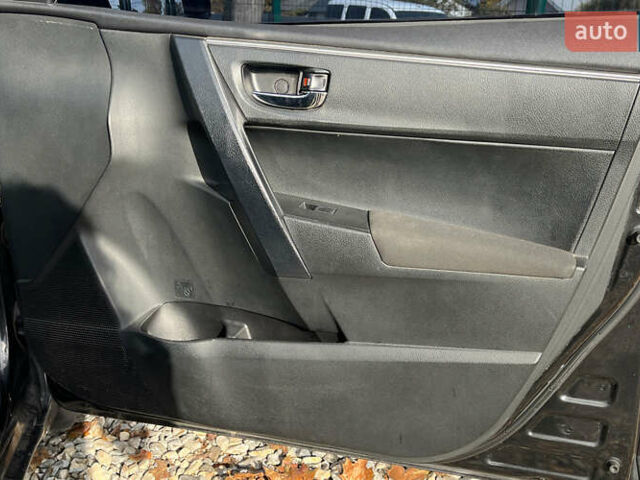 Черный Тойота Королла, объемом двигателя 1.33 л и пробегом 212 тыс. км за 7900 $, фото 25 на Automoto.ua