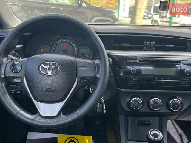 Черный Тойота Королла, объемом двигателя 1.33 л и пробегом 212 тыс. км за 7900 $, фото 10 на Automoto.ua