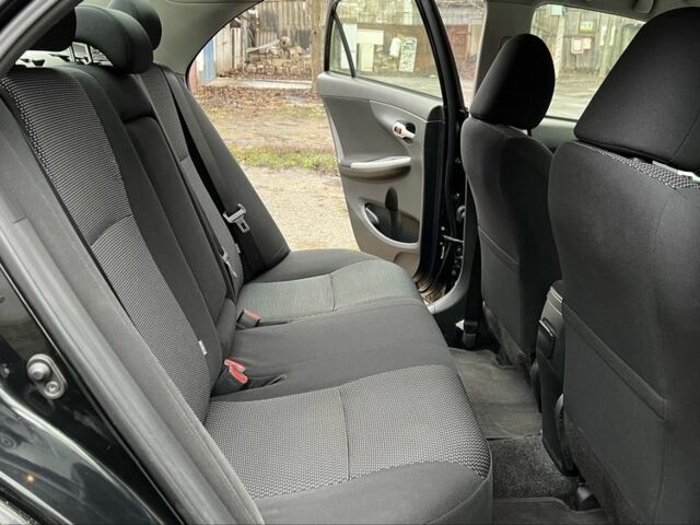 Черный Тойота Королла, объемом двигателя 1.6 л и пробегом 83 тыс. км за 10800 $, фото 14 на Automoto.ua