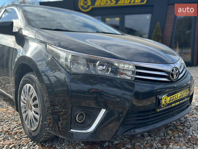 Черный Тойота Королла, объемом двигателя 1.33 л и пробегом 212 тыс. км за 7900 $, фото 1 на Automoto.ua