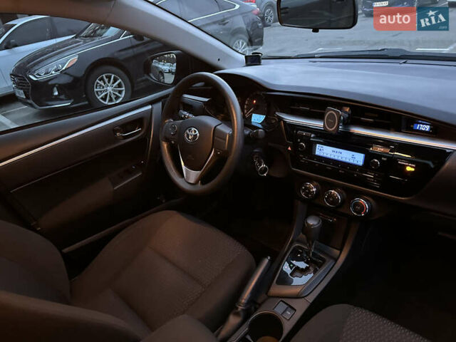 Черный Тойота Королла, объемом двигателя 1.59 л и пробегом 96 тыс. км за 13000 $, фото 13 на Automoto.ua